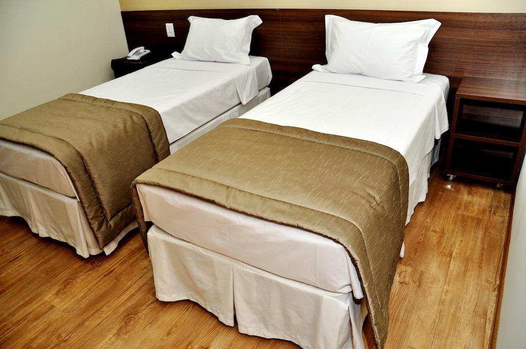 Hotel Mohave Campo Grande  Exteriör bild