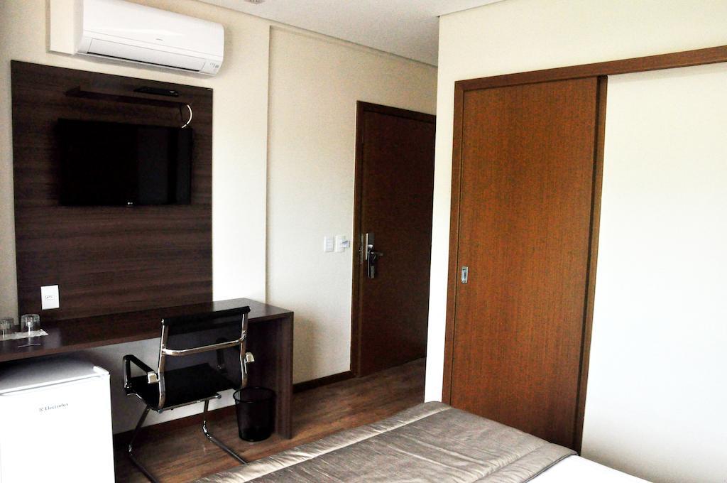 Hotel Mohave Campo Grande  Exteriör bild